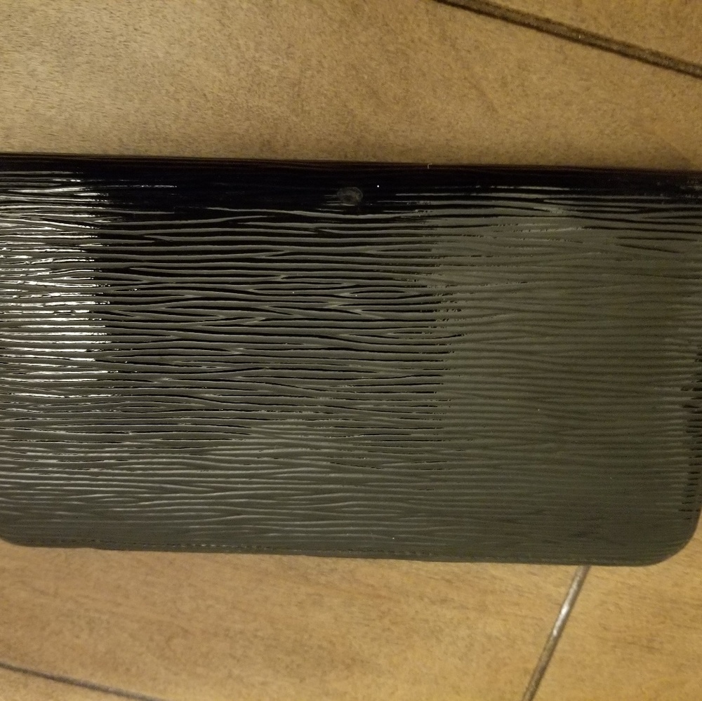 Louis Vuitton Epi Black Leather Wallet